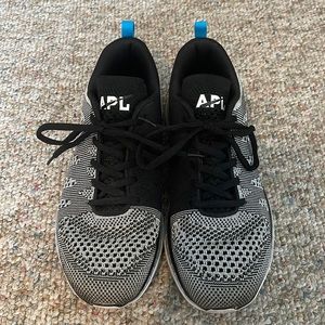 APL Sneakers